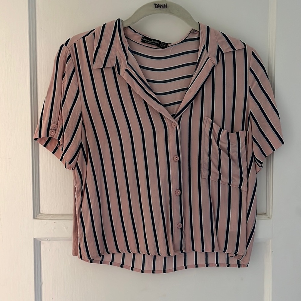 Cropped shirt in pink stripe